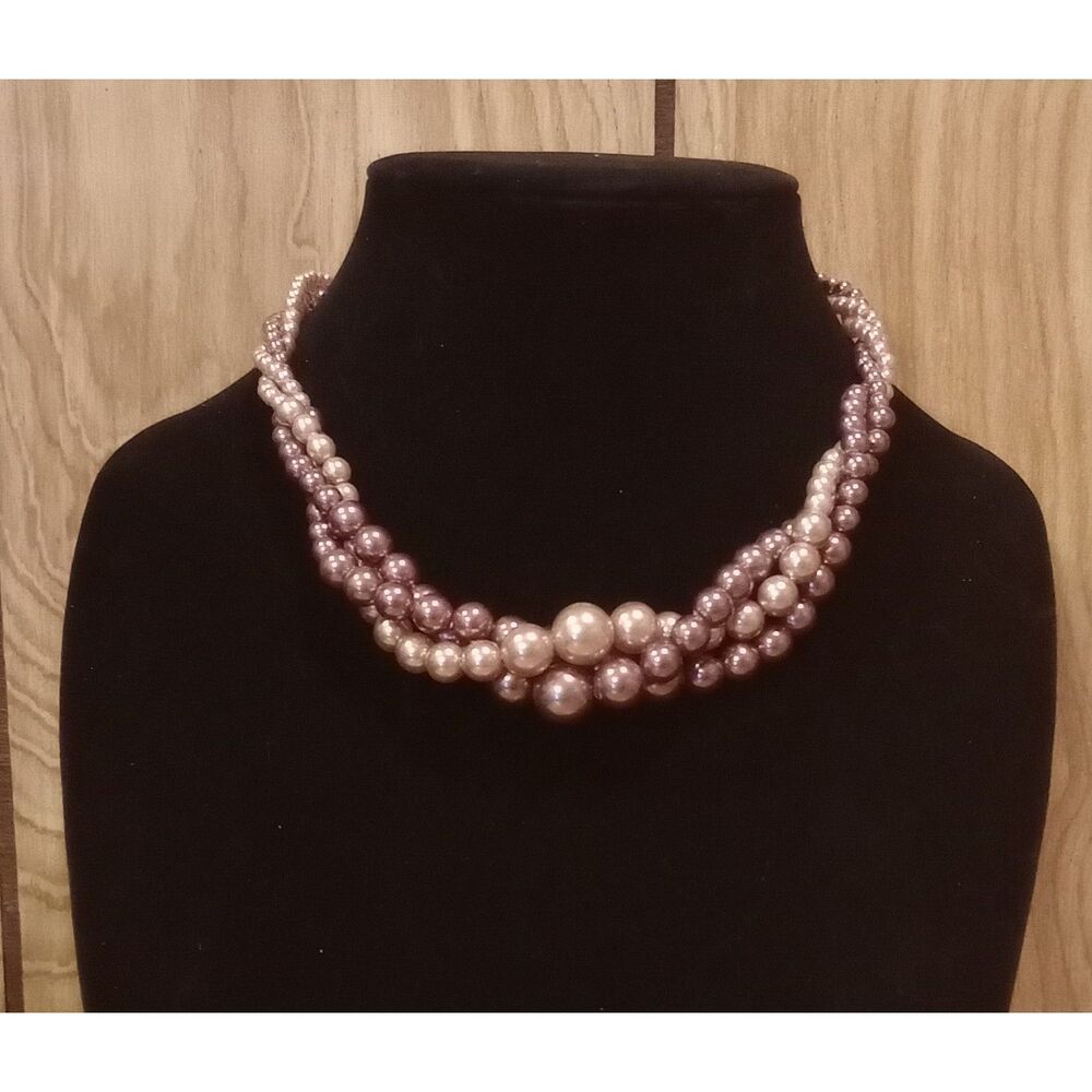 Vintage Roman (RMN) Twisted Tricolor Faux Pearl Beaded Necklace
